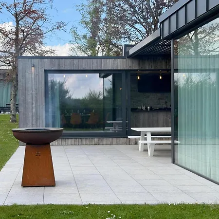 Luxury Design In The Heart Of Nature Somme-Leuze